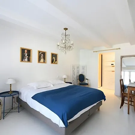 500 Les Bardons Prestige And Comfort *
